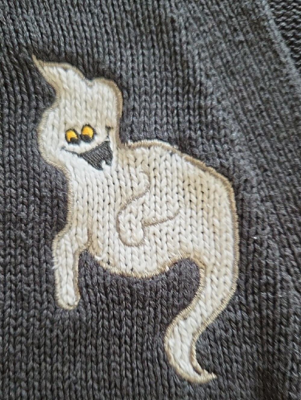 RARE Vintage Disney Store Winnie the Pooh Halloween Cardigan Sweater Shirt Small - Picture 4 of 16